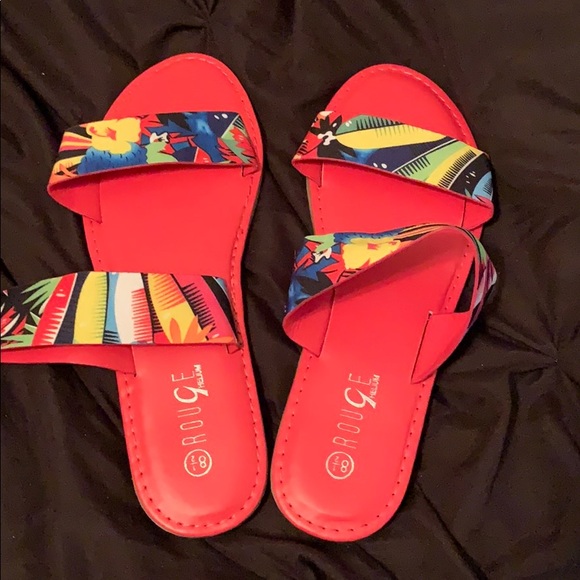 Red sandals 8 1/2 - Picture 1 of 2